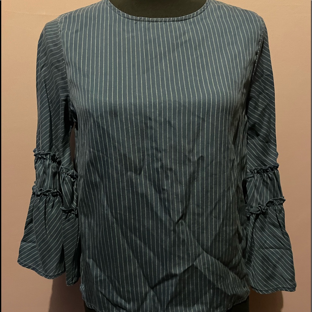 Express Stripes Top.